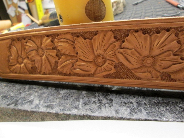 . A sheridan styled tooled leather dog collar